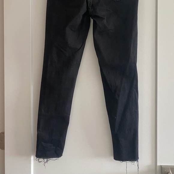 Gap | Black High Rise True Skinny Jeans - Picture 3 of 3
